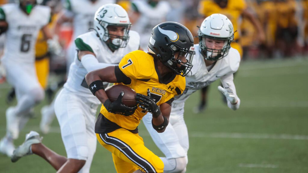 Free State vs. Shawnee Mission West, Week 3 football-10
