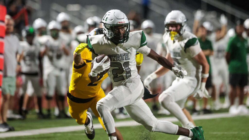 Free State vs. Shawnee Mission West, Week 3 football-33