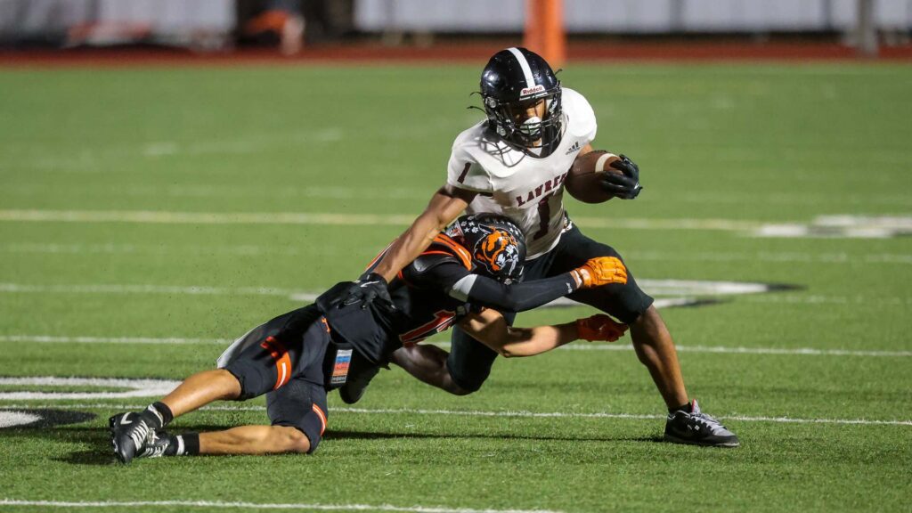 Lawrence High vs. Shawnee Mission Northwest, Week 6 football-14